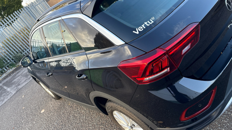 Volkswagen T-Roc 1.5 TSI Life 5dr DSG Petrol Hatchback